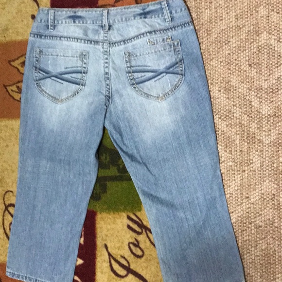 ❌SOLD❌Gorgeous AEROPOSTALE JEAN CAPRIS size 13/14 - Picture 8 of 8